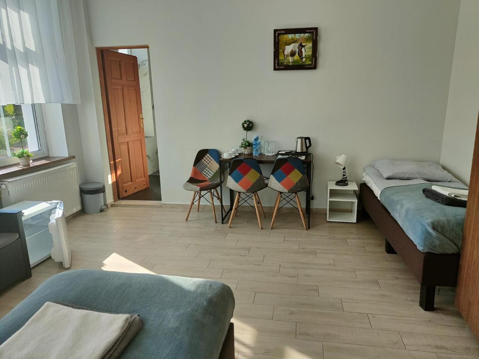 Palac Pod Bocianim Gniazdem Runowo  Buitenkant foto