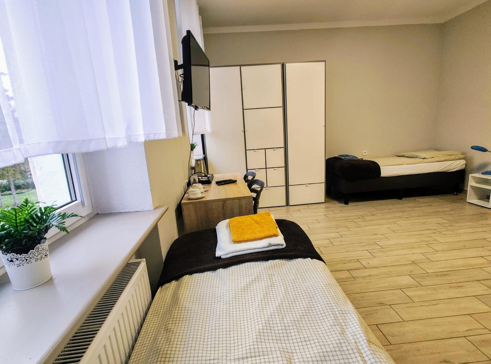 Palac Pod Bocianim Gniazdem Runowo  Buitenkant foto